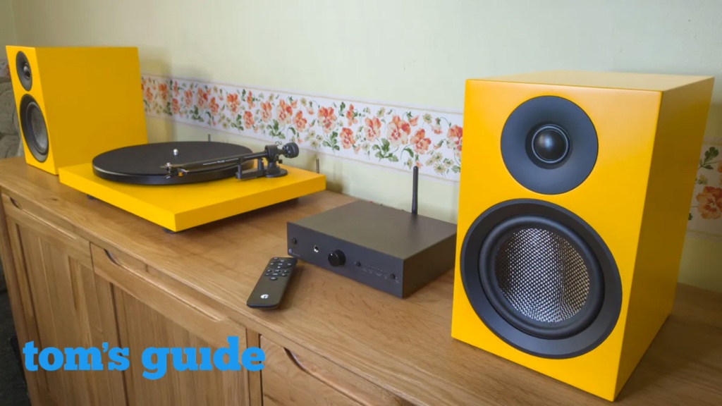 01 Pro-Ject Stereo Box E TG (main).jpg