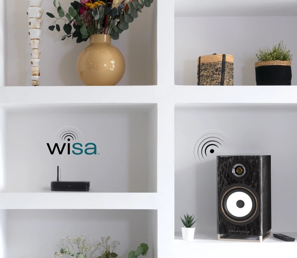 04 Triangle Capella HiFi Choice.jpg