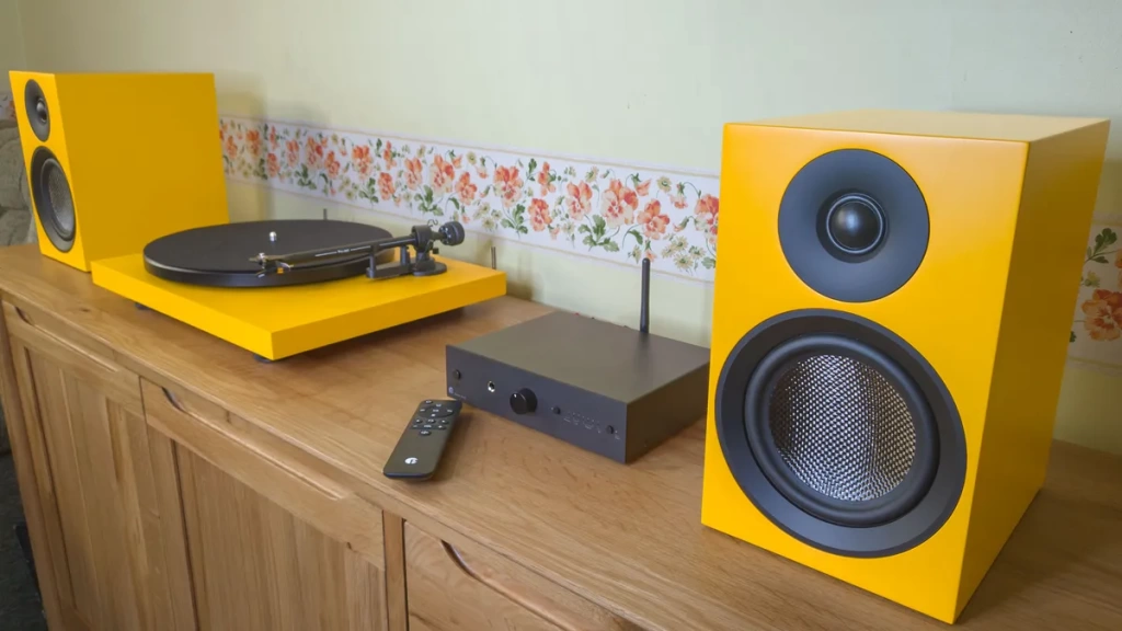02 Pro-Ject Speaker Box 5 E Carbon TG.jpg