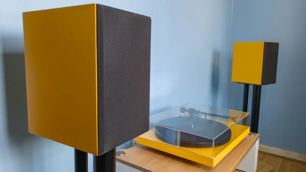 03 Pro-Ject Speaker Box 5 E Carbon TG.jpg