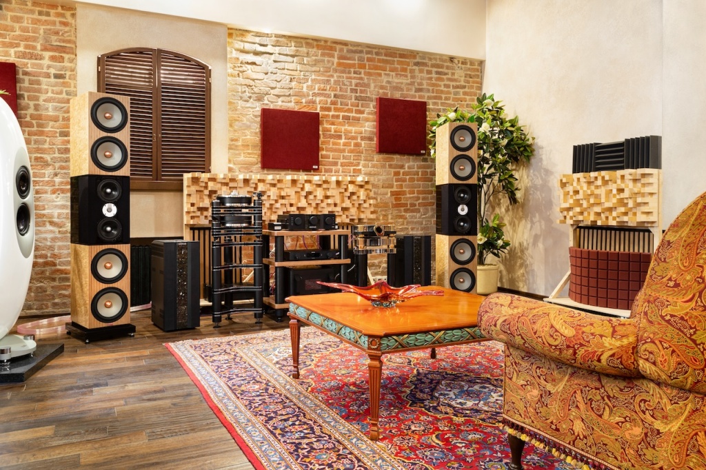 09 Vinyl Academy PRO Online 2025.jpg