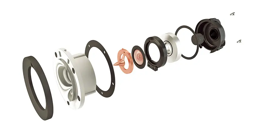 03 Triangle Comete 40th Anniversary The Ear.jpg