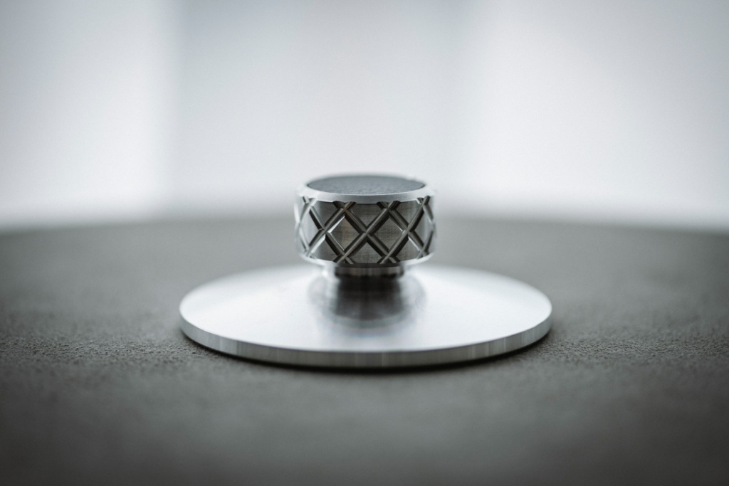 04 Pro-Ject The Classic Reference в России.jpg 04 Pro-Ject The Classic Reference в России.jpg