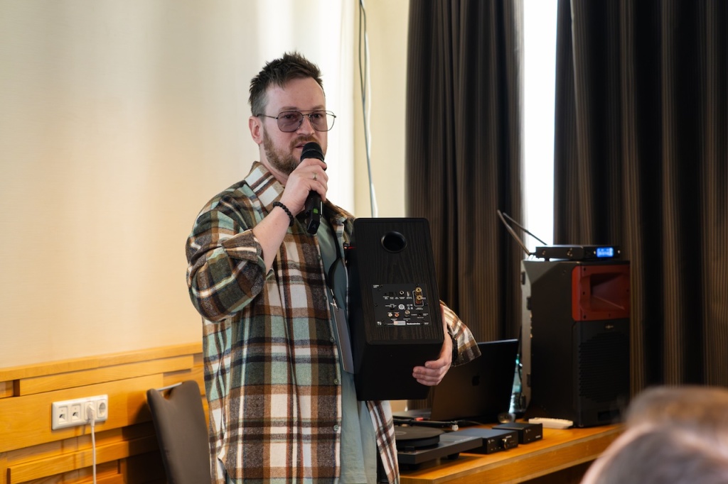 Михаил Новиков, Академия Винила, Pro-Ject Михаил Новиков, Академия Винила, Pro-Ject