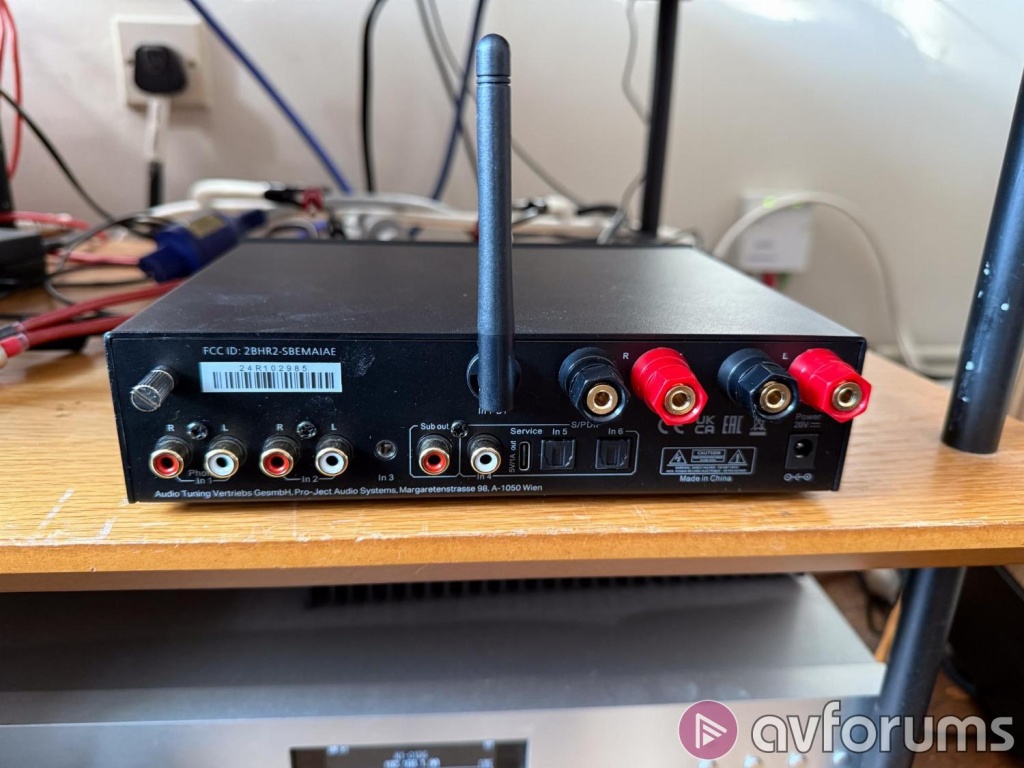 05 Pro-Ject Colourful System E.jpg