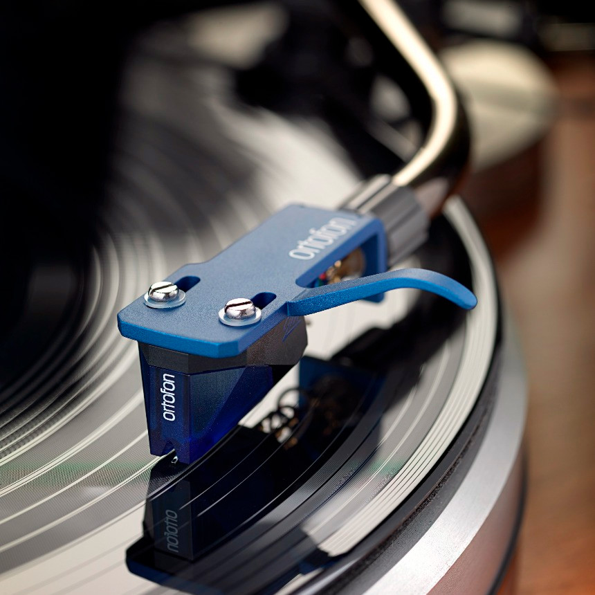 03 Ortofon 2M Blue The Audio Tailor.jpg 03 Ortofon 2M Blue The Audio Tailor.jpg