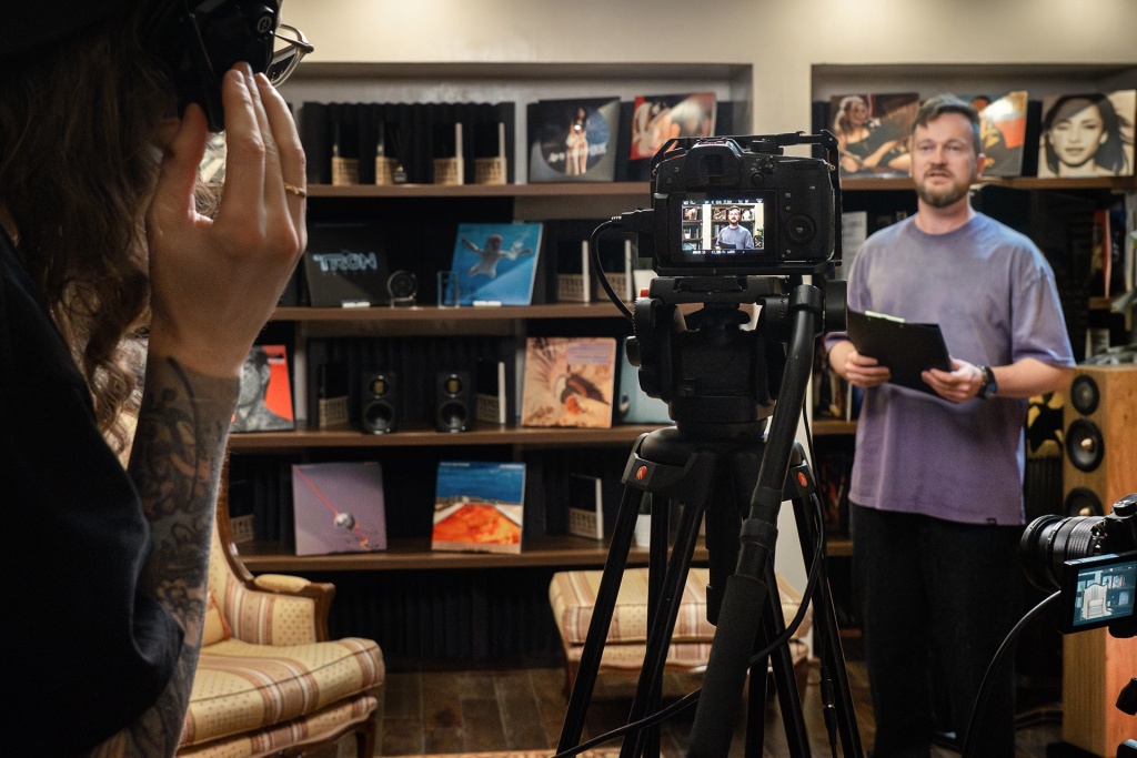 09 Vinyl Academy PRO online.jpg